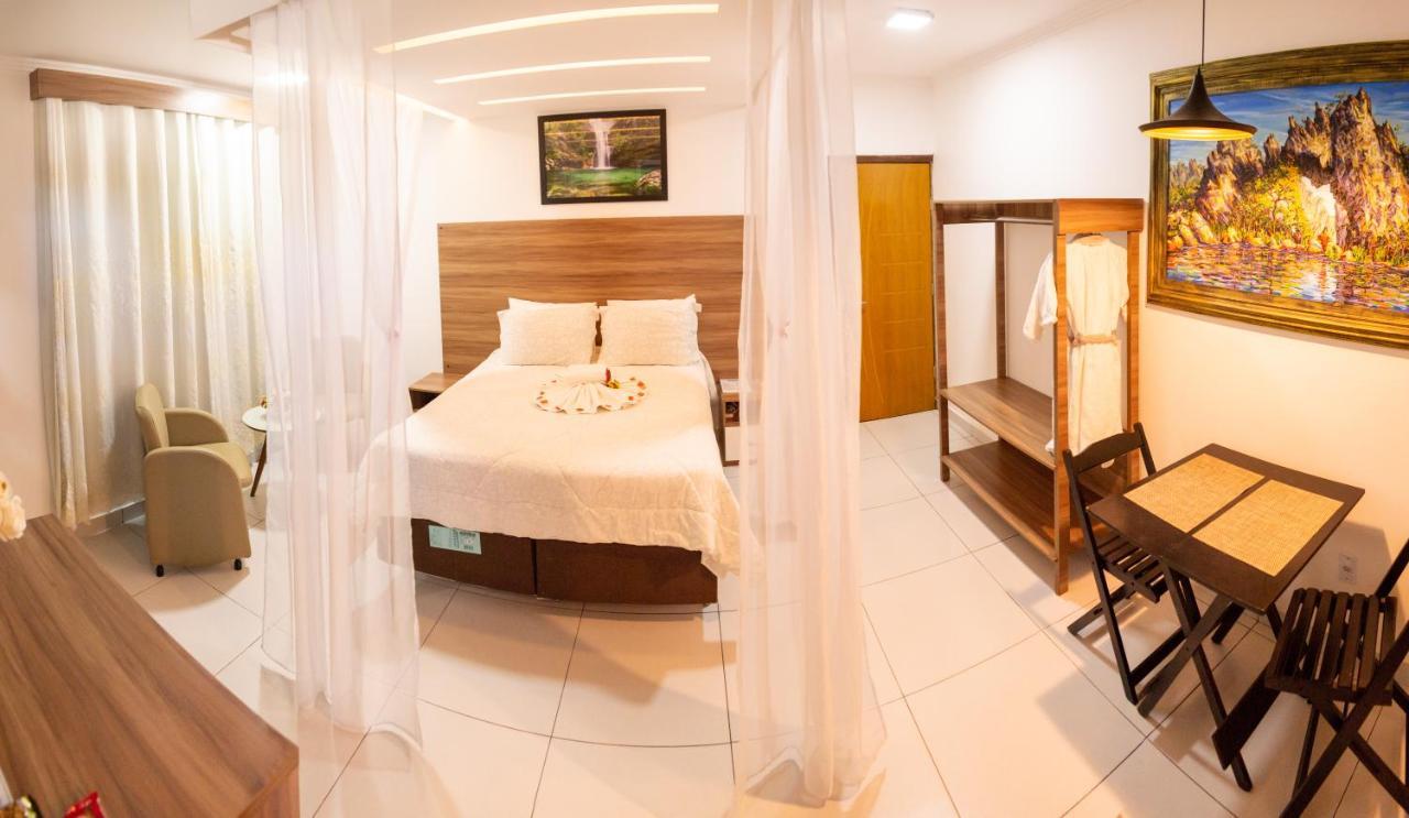 Pousada Araras Алту-Параизу-ди-Гояс Экстерьер фото