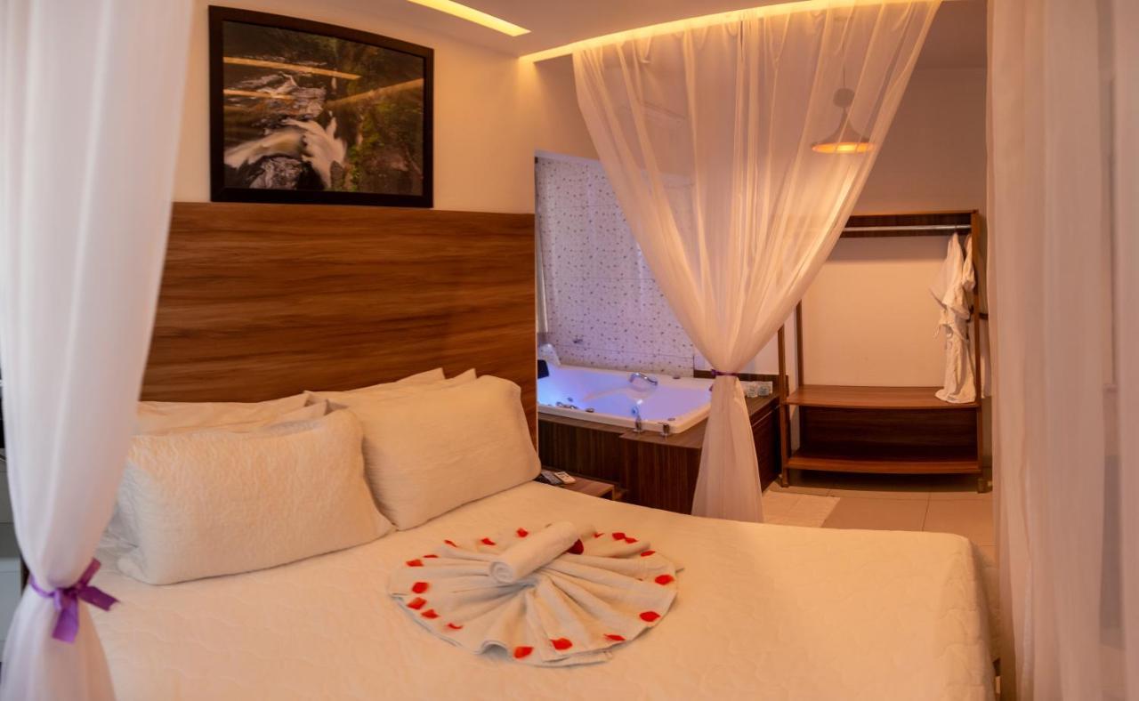 Pousada Araras Алту-Параизу-ди-Гояс Экстерьер фото